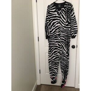 Nick & Nora Adult Unisex Zebra Print Footed  Onsies Pajamas Size M Black White